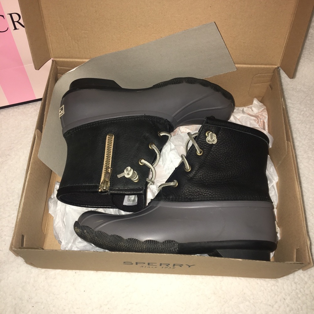 Women’s Sperry Salt Water Boots Duck Boots